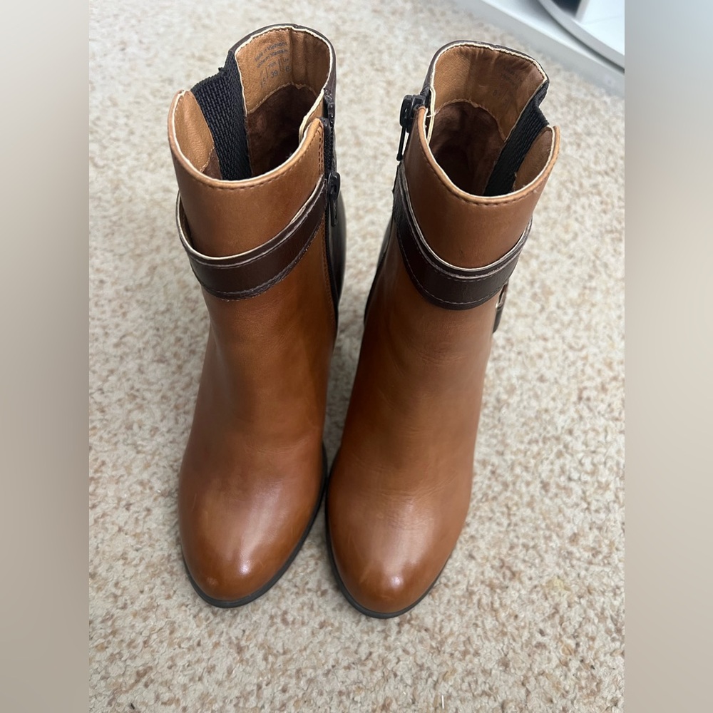 Aldo Brown Booties size 8.5